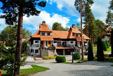 "Kraljevi Konaci"- Zlatibor turist d.o.o.